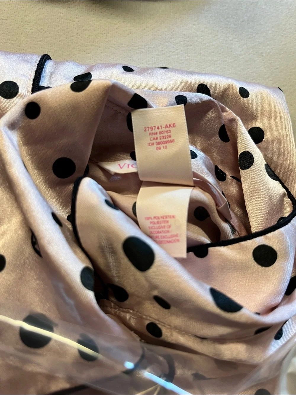 Victoria’s Secret Satin Sleep Shirt XS Pink Black Polka Dot Button Front Long
